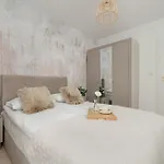 Апартаменты Exceptional With Parking By Renters