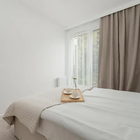 Apartment Exceptional With Parking By Renters Katowice