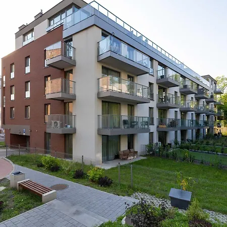 Exceptional With Parking By Renters Lejlighed *