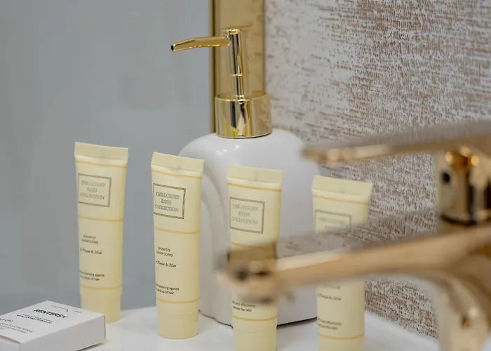 Exceptional With Parking By Renters *