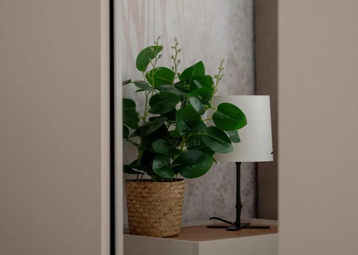 Exceptional With Parking By Renters קטוביץ