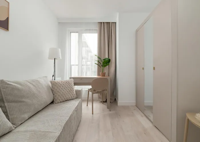 Exceptional With Parking By Renters